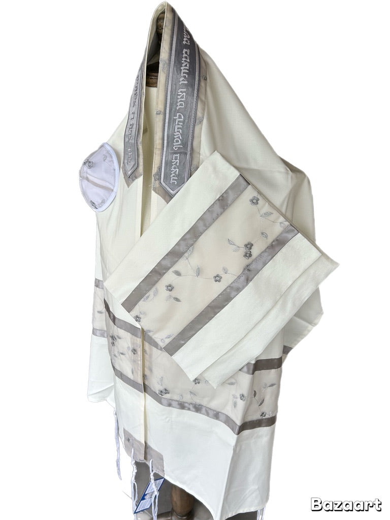Women's Tallit: Ade-161 White With Silver Leafs Embroider