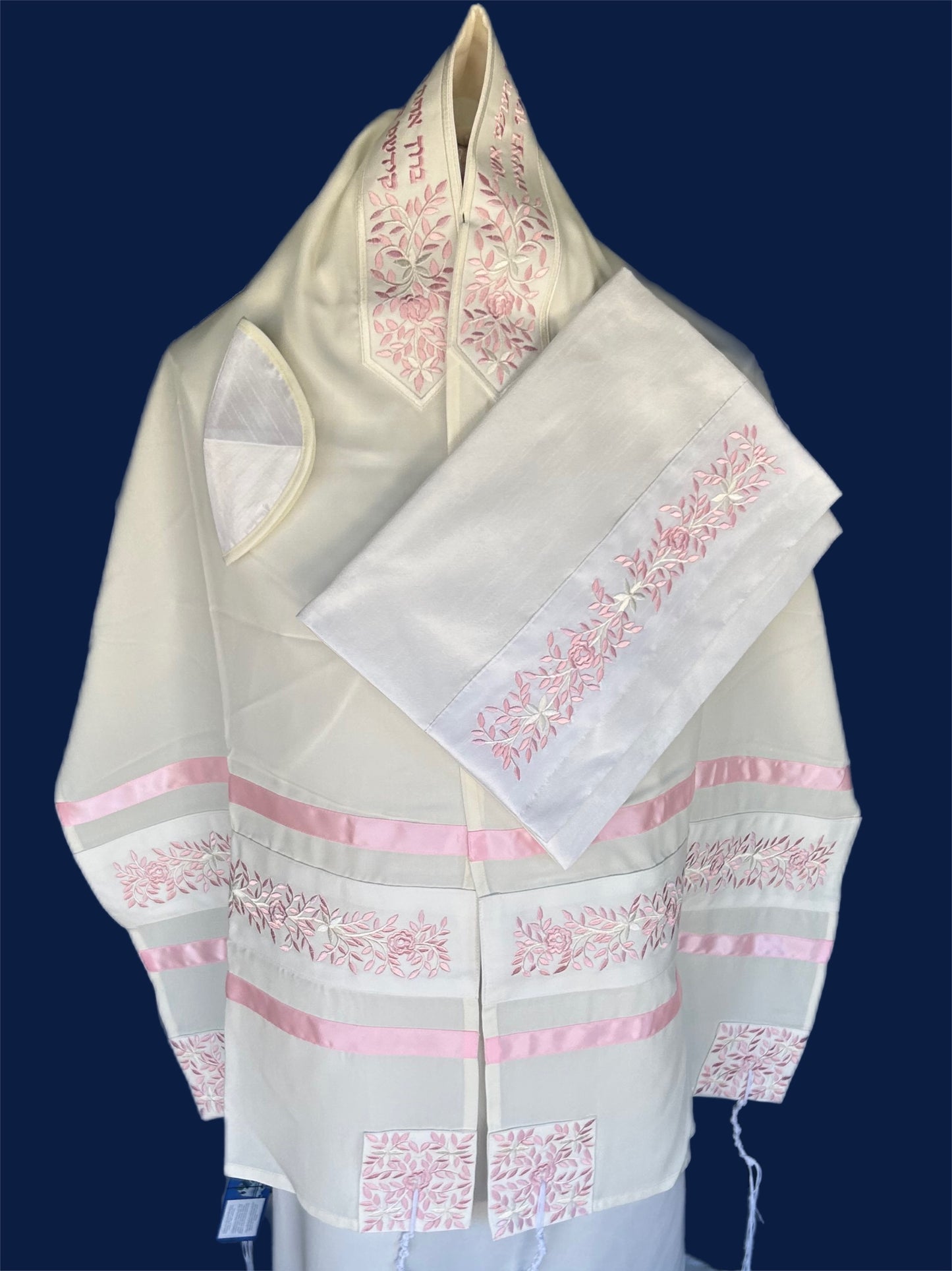 Ade-104 Pink Rose Tallit