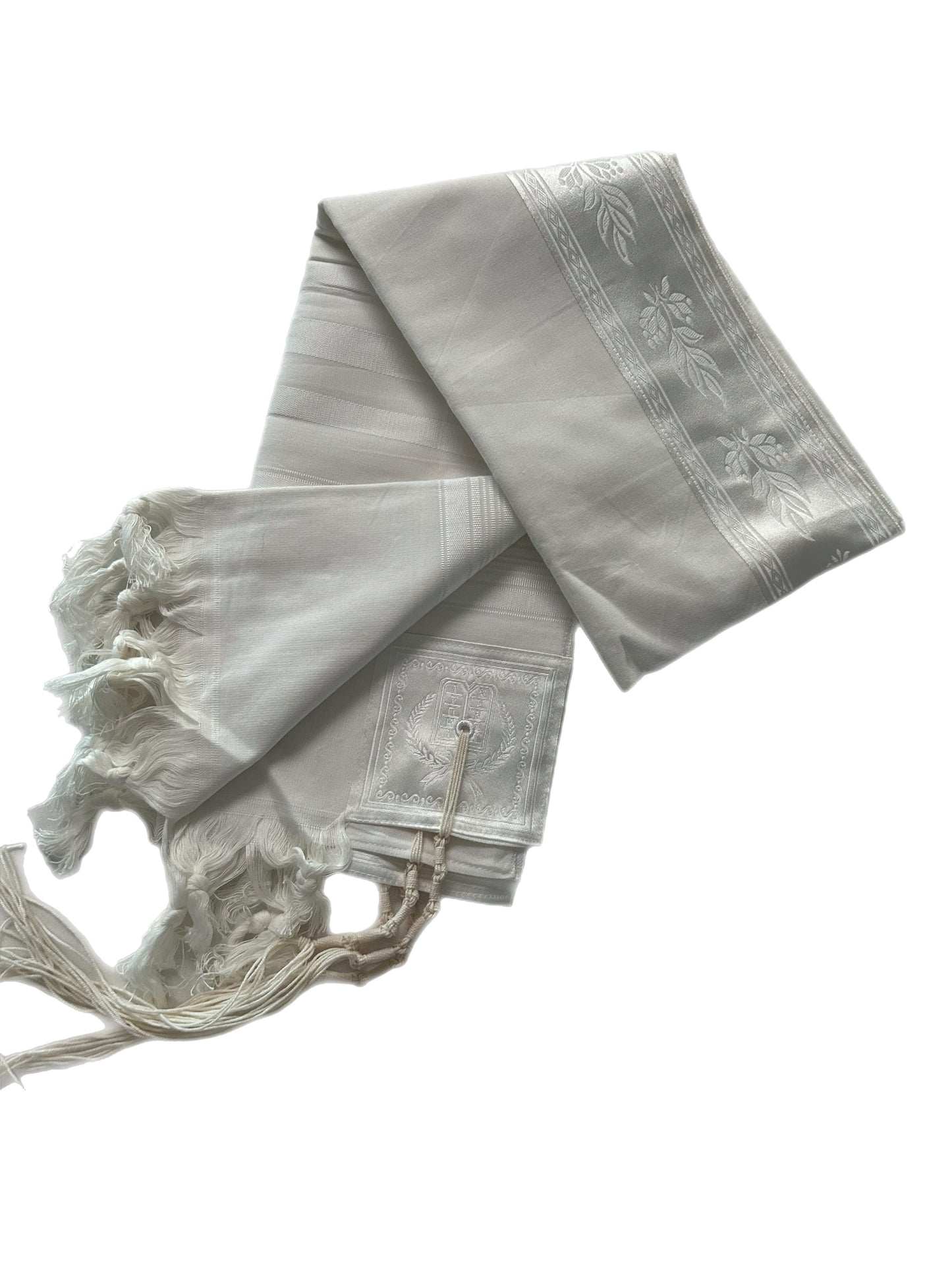 Ade-102 White kid's tallit