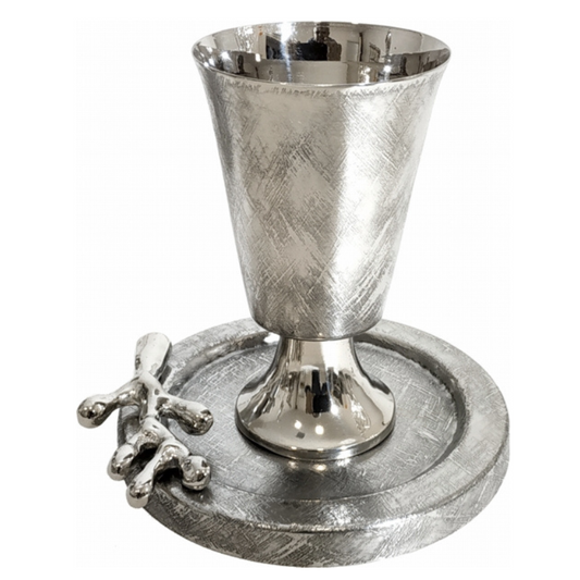 HDR-9332 Kiddush Cup Antique Etching