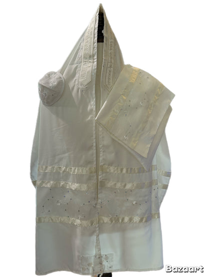 Women's Tallit: Ade-153  Ivory Tallit & White Flowers