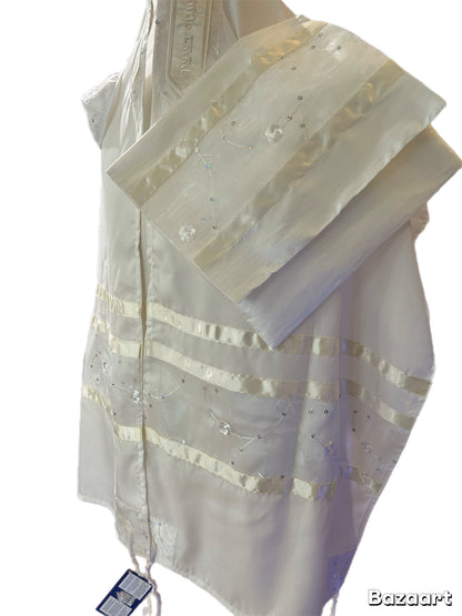 Women's Tallit: Ade-153  Ivory Tallit & White Flowers
