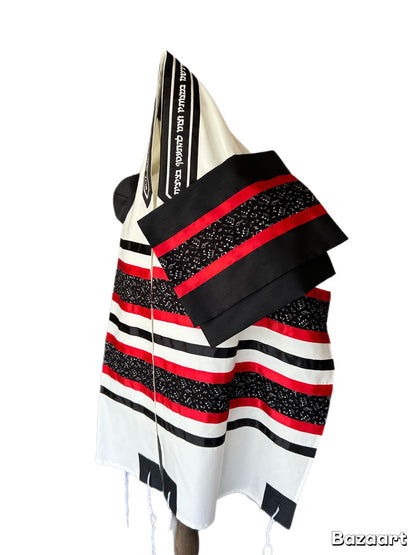 Men's Tallit: ADEB-558 Black & White Musical Notes